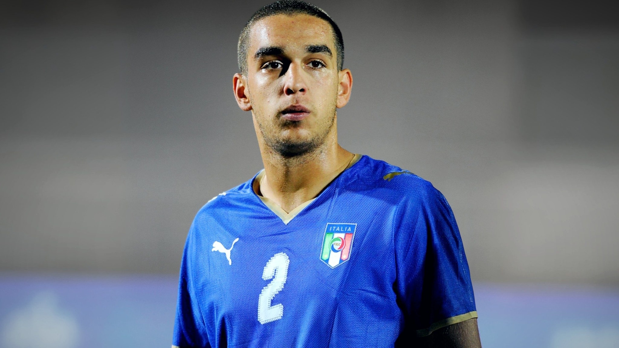 Bellusci: "Mi sono goduto i soldi, oggi cerco lavoro. Berlusconi mi chiese: fatti un selfie nel bagno"