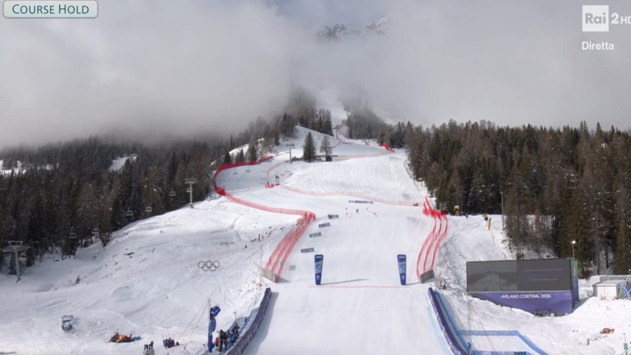 Le condizioni meteo ai limiti del proibito sulle Tofane di Cortina per i test in libera