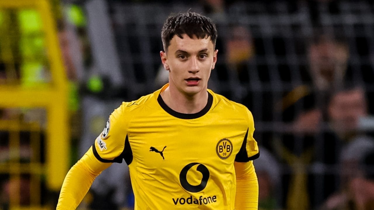 Lo schiaffo del Borussia Dortmund che fa scuola all'Italia schierando Reggiani titolare in Champions