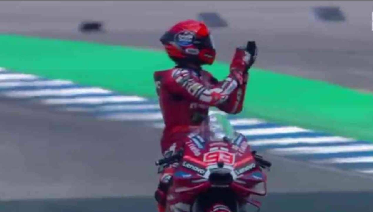 La reazione di Marquez dopo Buriram, costretto a obbedire ma non a tacere: "Io non piango"