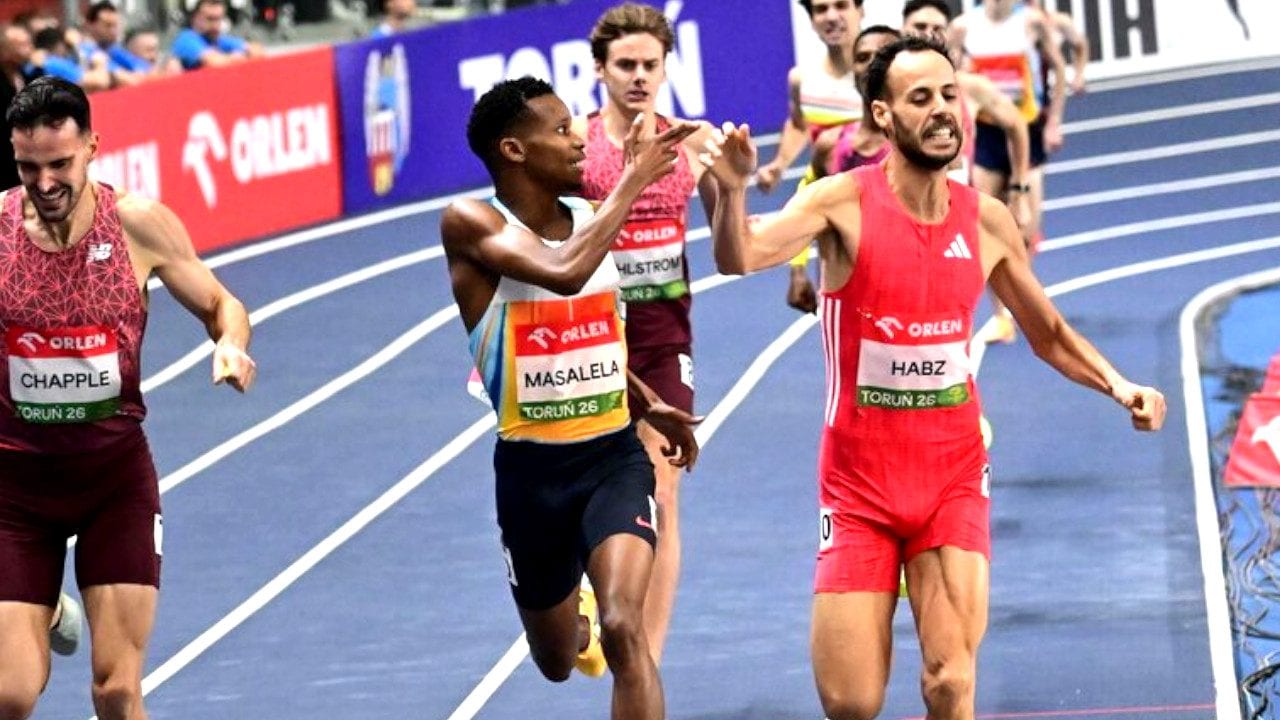 "Spara" all'avversario, Masalela squalificato e scoppia la polemica: Lyles e Tebogo mai puniti