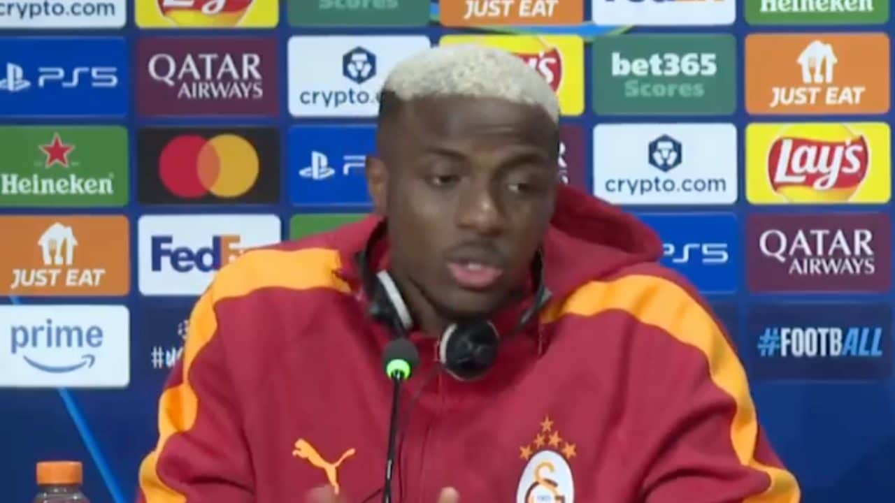 Osimhen fa una sviolinata alla Juve: "Ero desideroso di andare lì, sarebbe un privilegio giocare con loro"