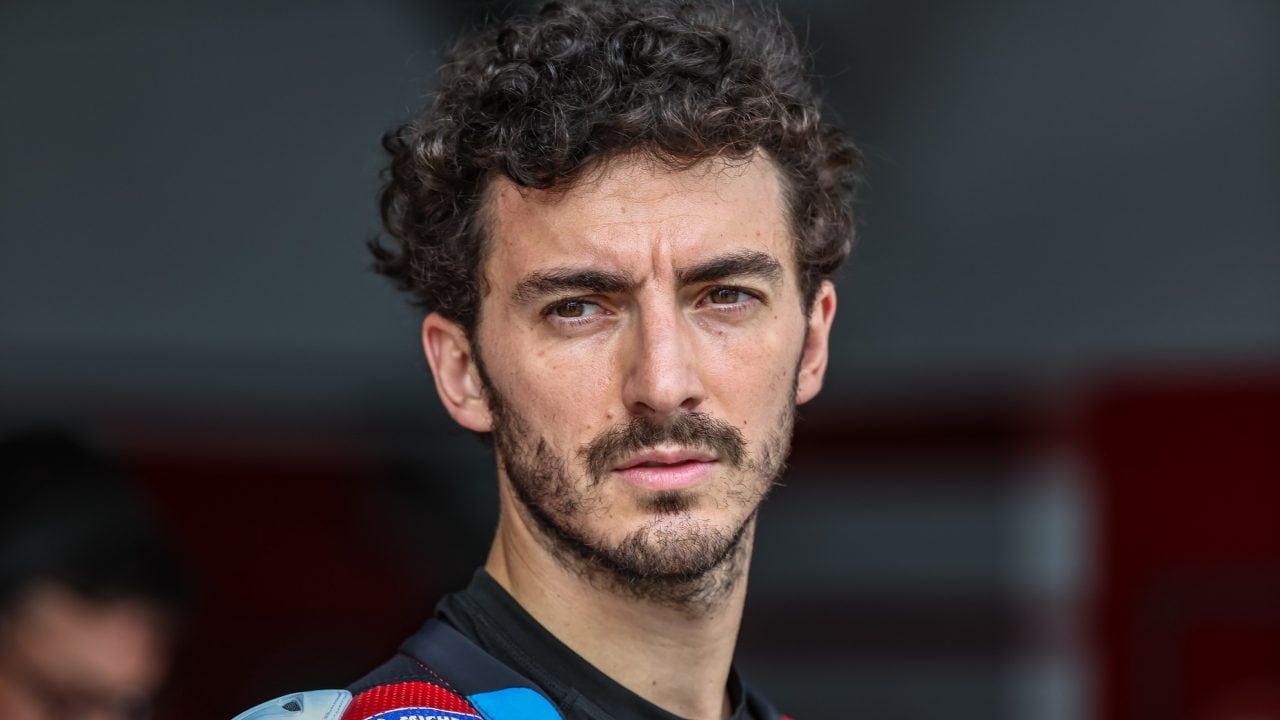 Bagnaia lancia un messaggio alla Ducati, prenderà una decisione: "Ho grandi proposte sul tavolo"