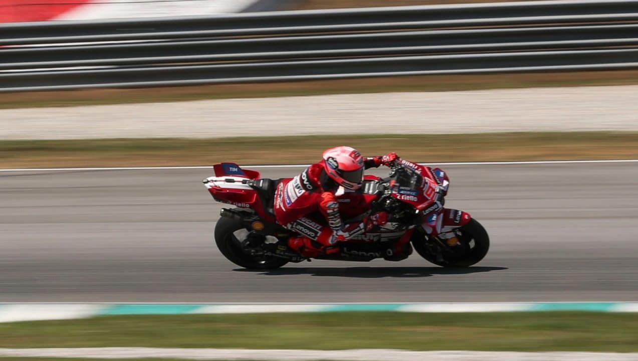 Test MotoGP, concluso il secondo giorno di prove a Sepang: Mir è il più veloce, i piloti VR46 svettano tra le Ducati