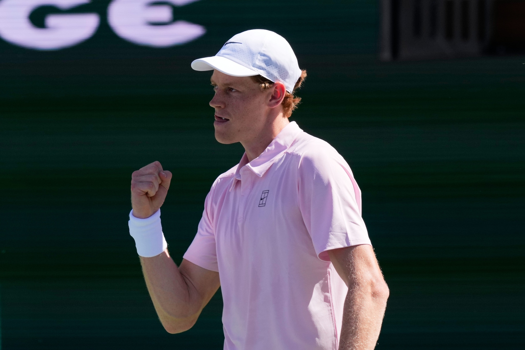 Jannik Sinner si divora Zverev in 2 set (6-2, 6-4) e vola alla sua prima finale a Indian Wells