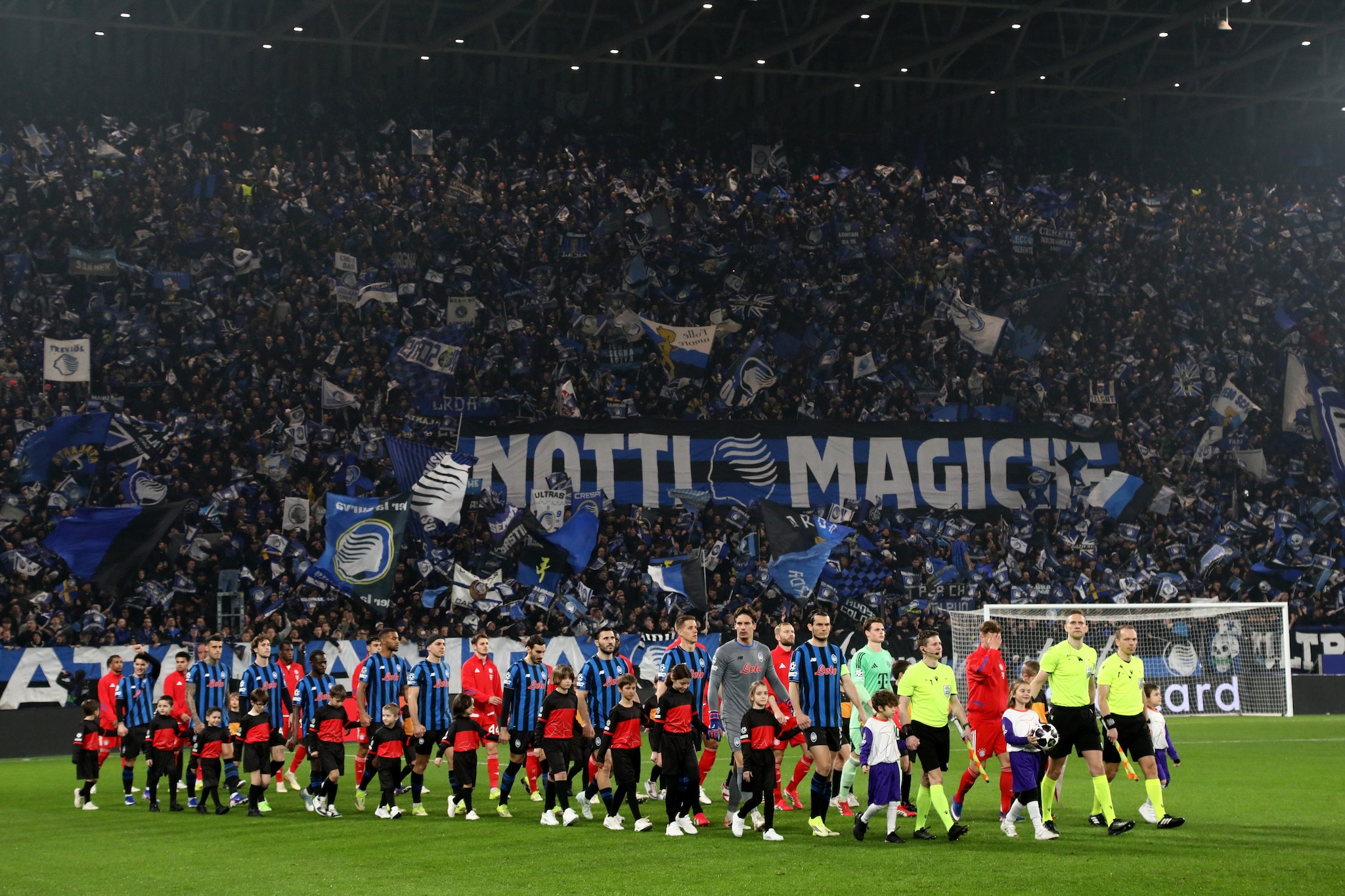 I tifosi dell’Atalanta questa sera.