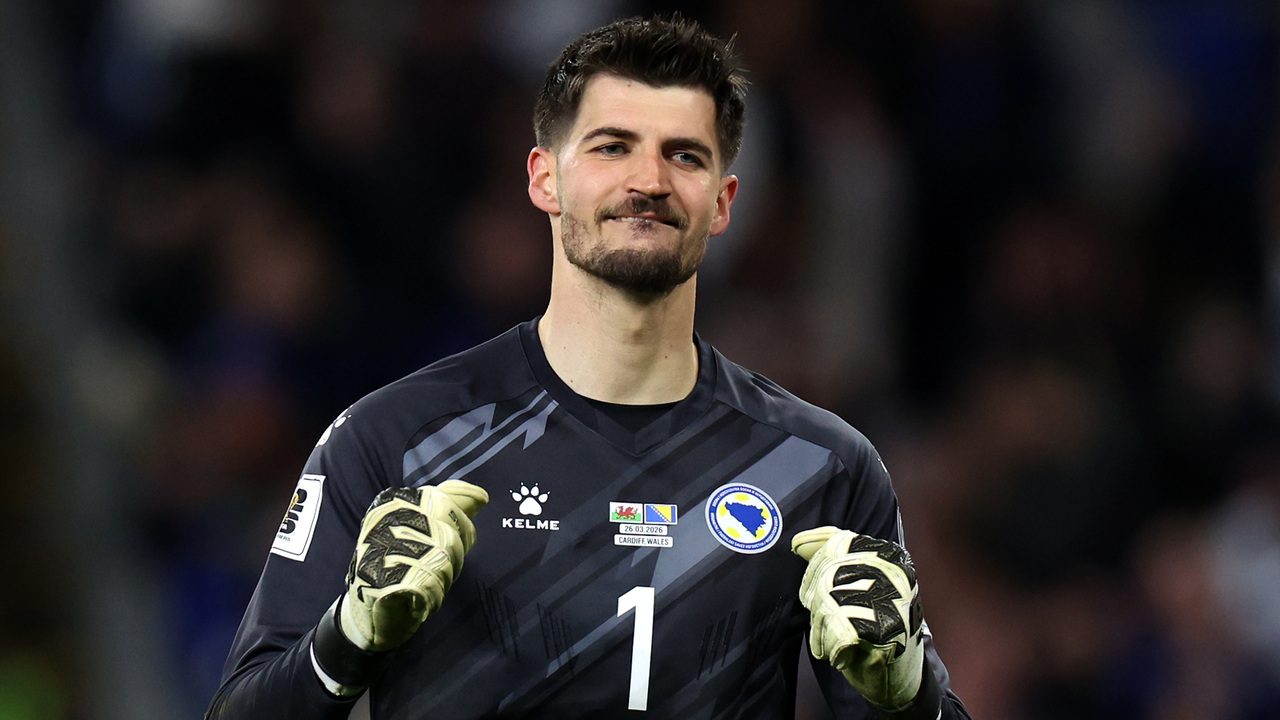 Chi è Nikola Vasilj, il portiere della Bosnia che ha parato più rigori di tutti in Europa