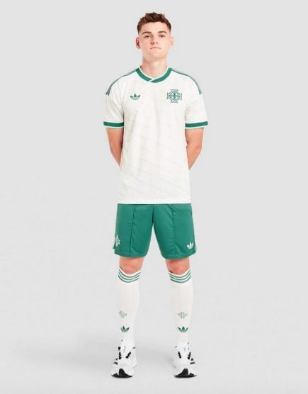 La divisa in trasferta dell’Irlanda del Nord.