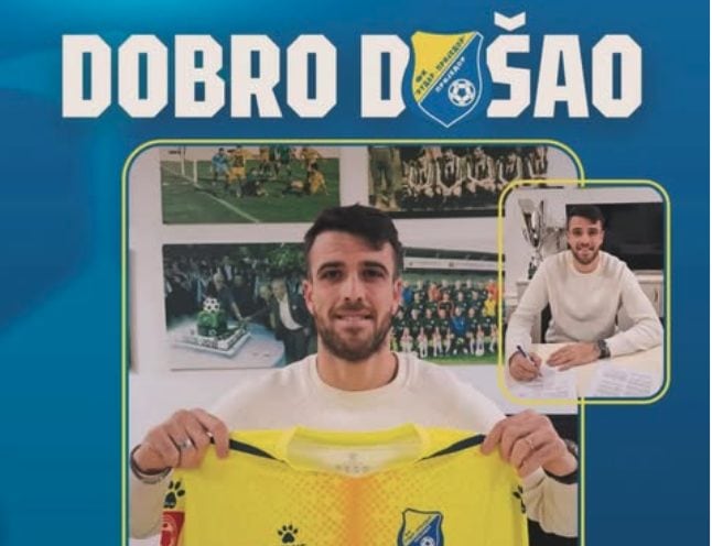 Danese dopo la sua firma in Bosnia.