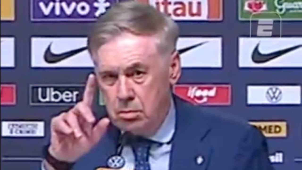 Carlo Ancelotti annuncia i convocati del Brasile con una gaffe: "Scusate, c'è un errore"