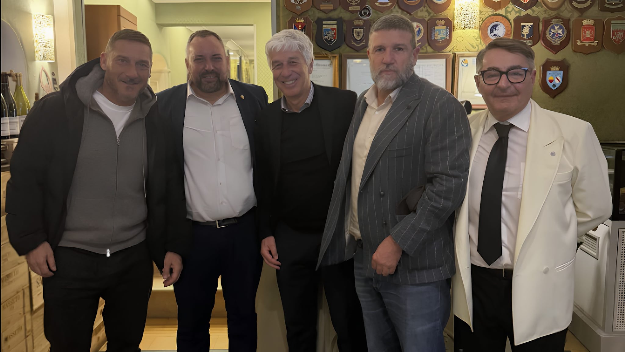 Perché Totti era a cena con Gasperini e Candela, l'indizio sul futuro alla Roma: che ruolo avrà