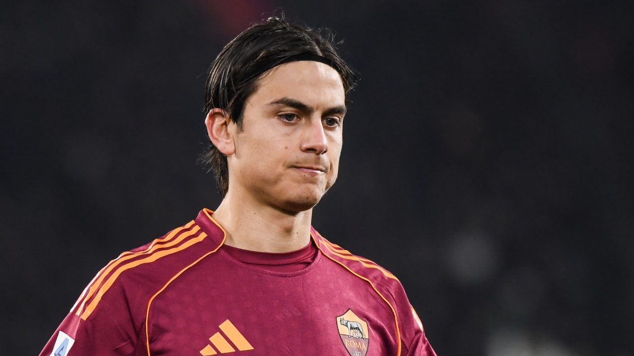 Cosa sta succedendo a Dybala, per la Roma ora è un caso: nuovo infortunio durante l'ultimo allenamento