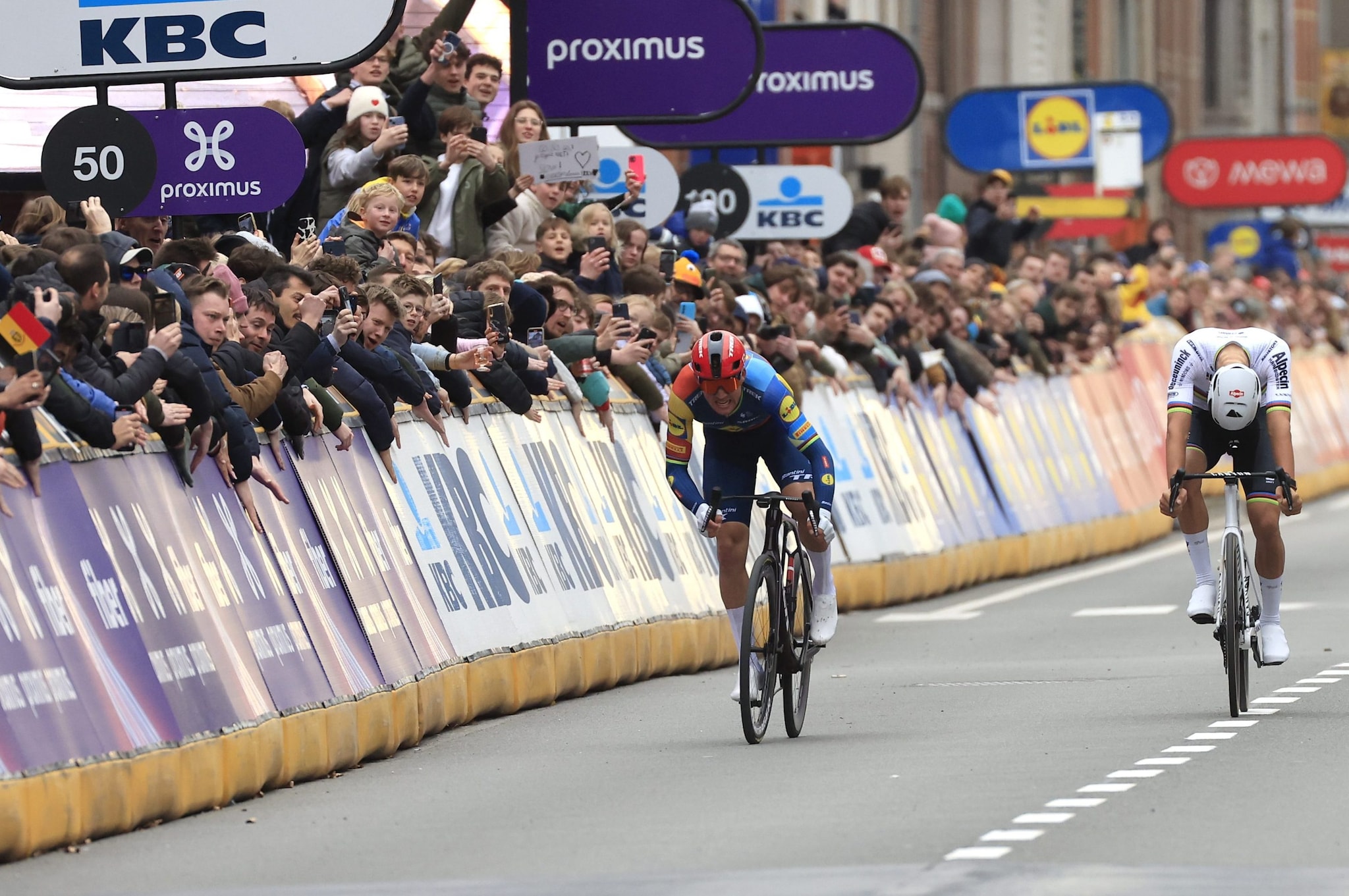 Gent-Wevelgem 2026 in TV, orari del percorso e dove vederla in diretta e streaming: i favoriti