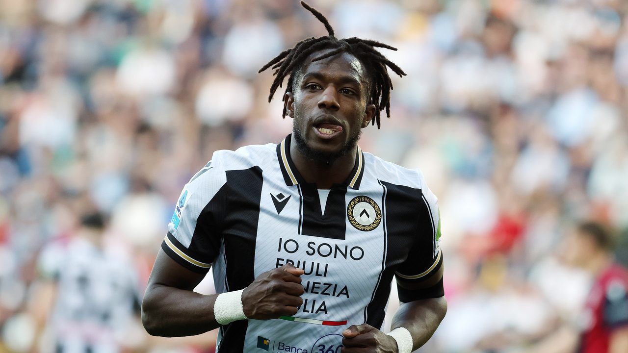 Davis e Kamara travolti da insulti razzisti dopo Genoa-Udinese: pubblicano tutti i commenti