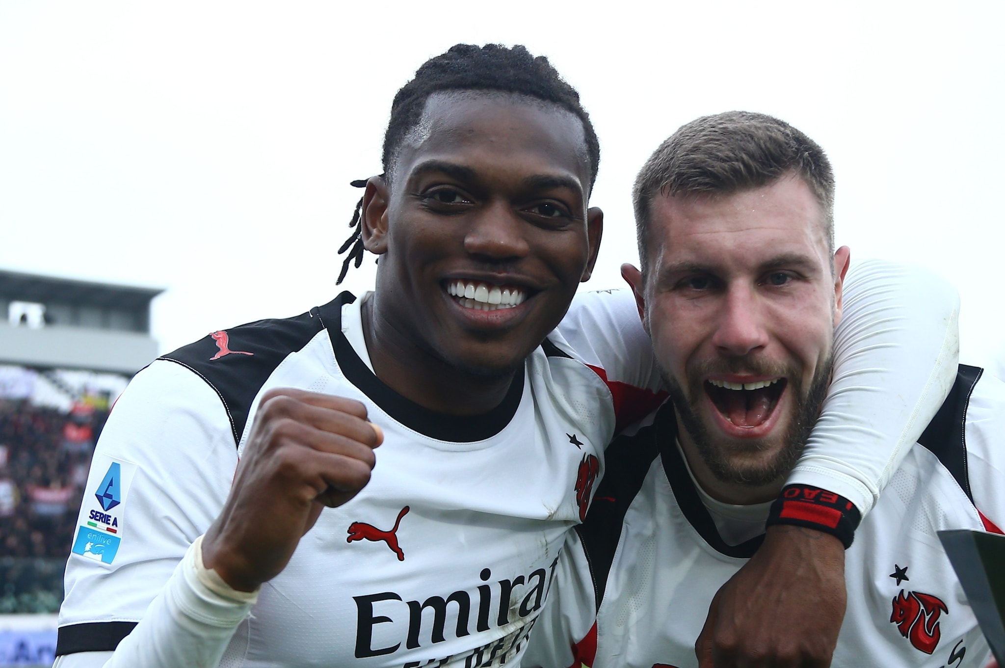 L’esultanza di Rafa Leao dopo il gol del 2–0 segnato in Cremonese–Milan