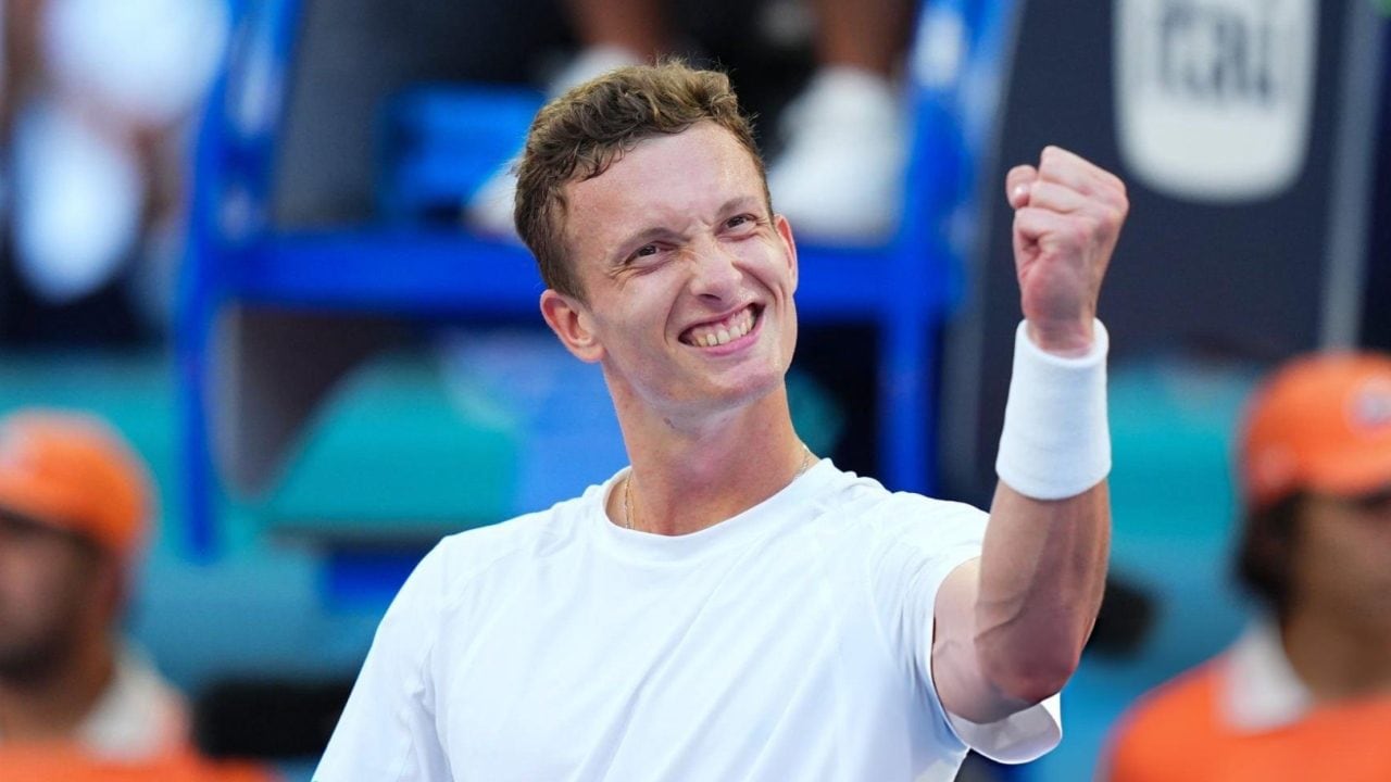 Jiri Lehecka, chi è l'avversario di Sinner al Miami Open: fisico scolpito e dna dello sportivo