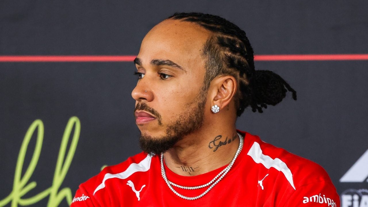 Lewis Hamilton confessa le sue ossessioni: "Ogni volta che torno a casa passo ore a sistemare tutto"