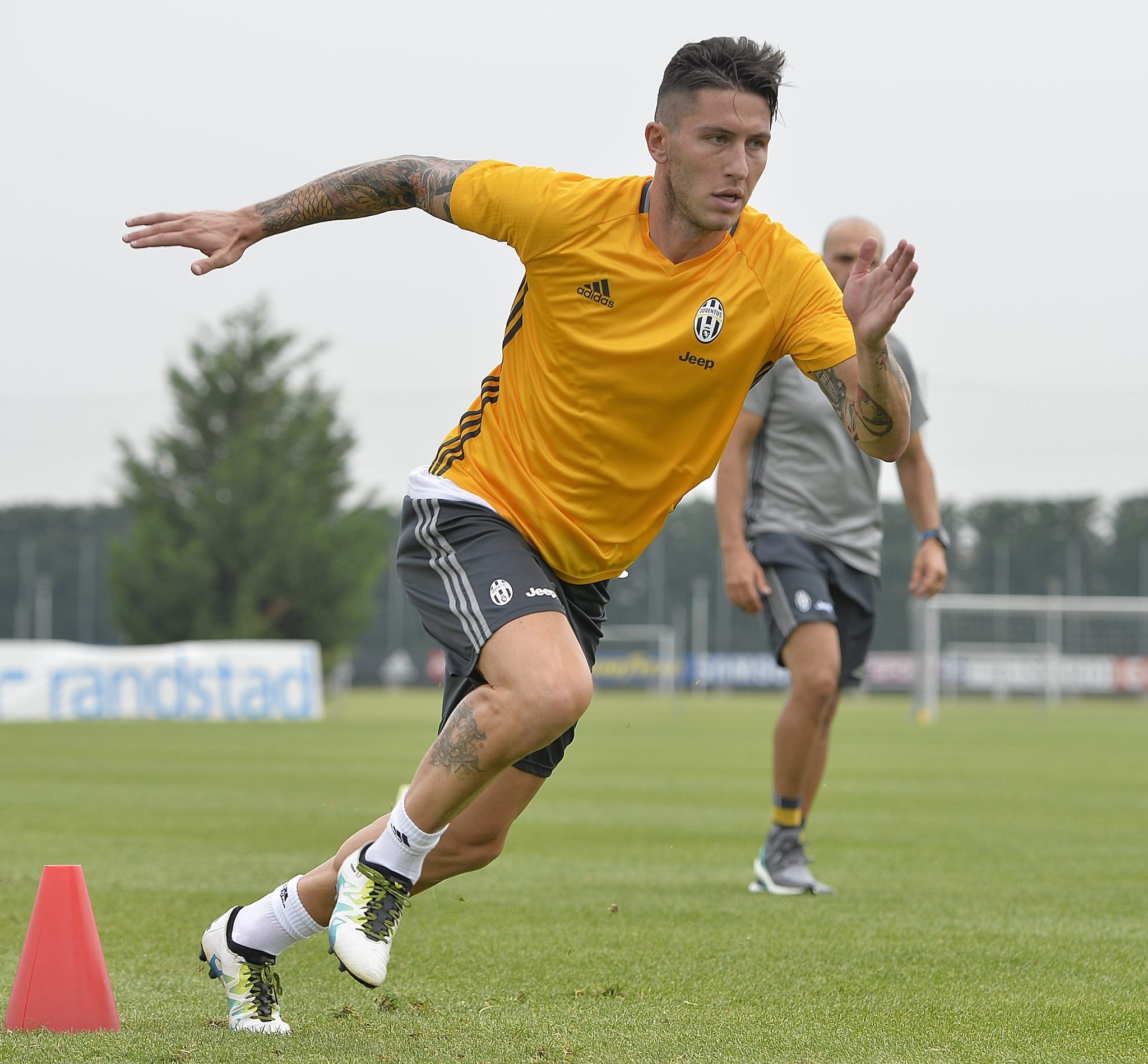 Marrone in allenamento negli anni alla Juve.