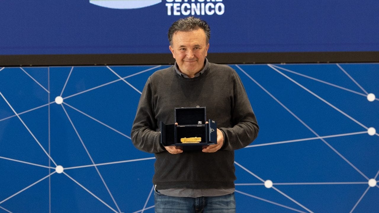 Gigi Fresco premiato a Coverciano.