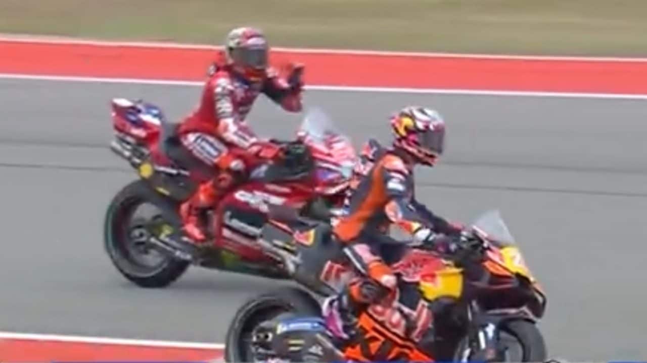 Bagnaia e Marc Marquez ostacolati durante le qualifiche del GP USA: tanti piloti sotto investigazione