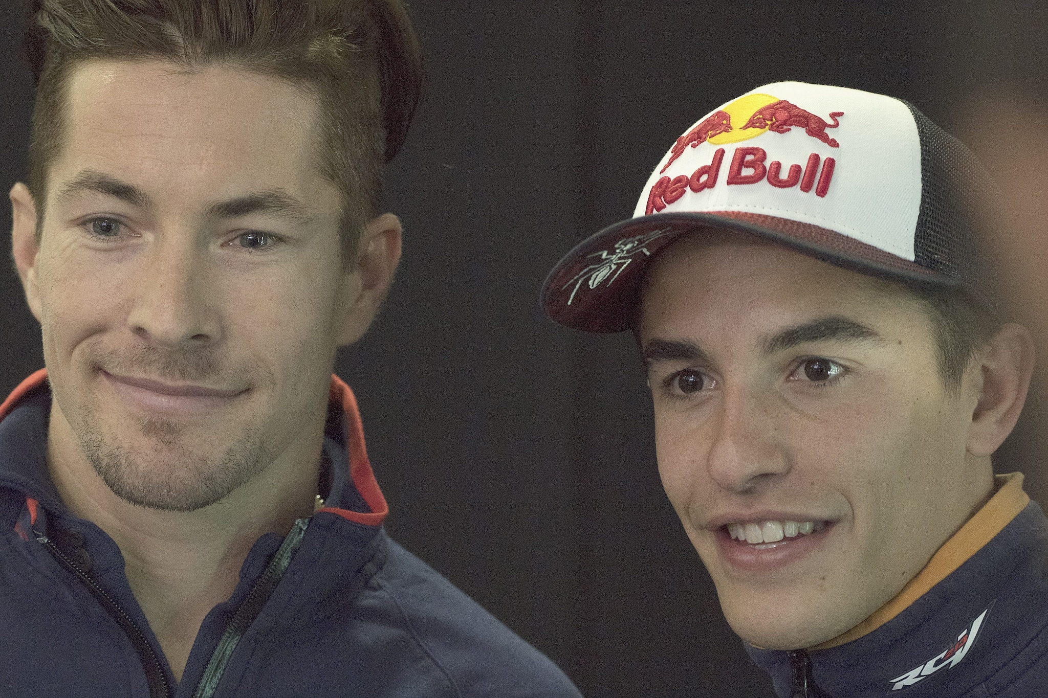 Nicky Hayden con Macr Marquez nel box Repsol Honda nel 2016 in Australia