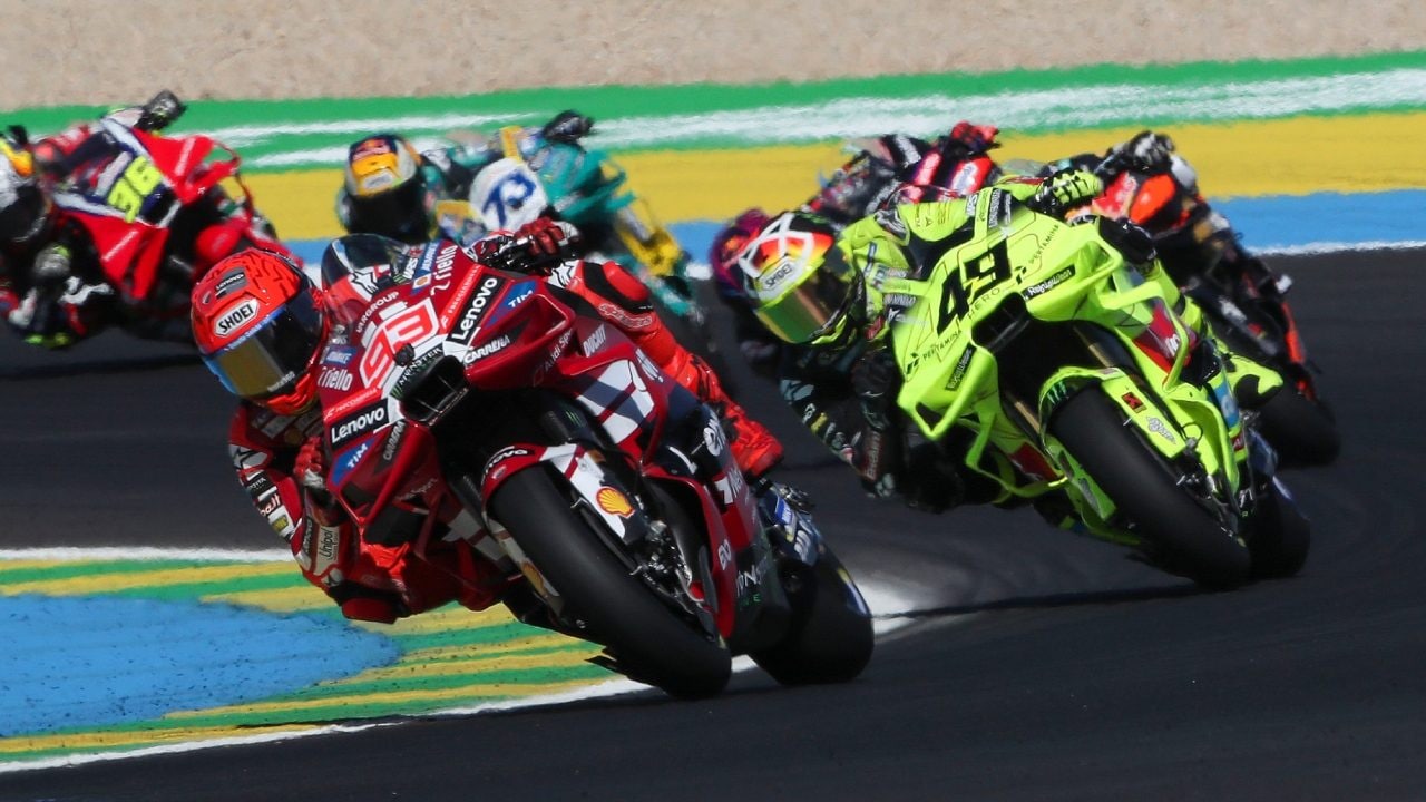 LIVE Moto GP oggi, Di Giannantonio in pole per la gara del GP USA: orari tv su TV8 e Sky e dove vederla in diretta e streaming