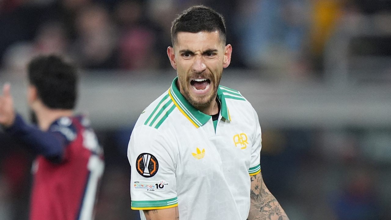 Il Bologna si aggrappa a Bernardeschi ma viene fermato da Pellegrini: è 1-1 all'andata degli ottavi