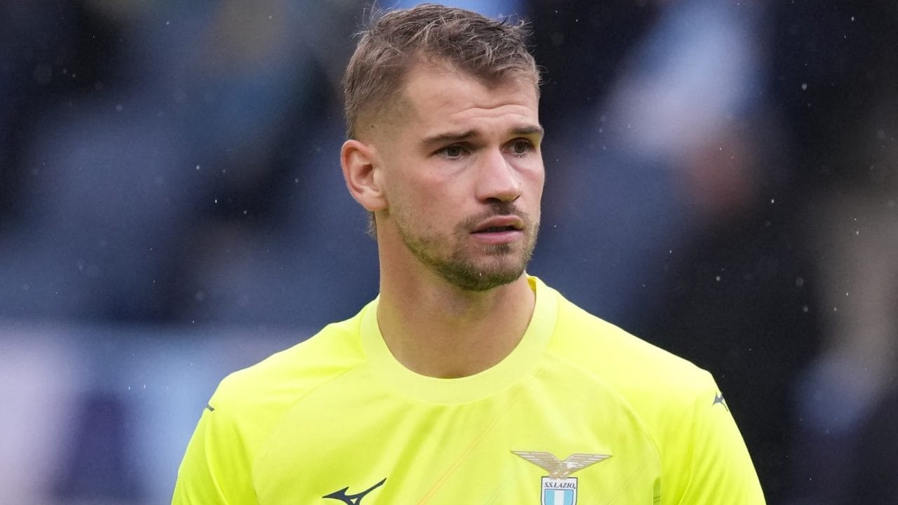 Provedel si ferma per un infortunio alla spalla: i tempi di recupero e chi sarà il portiere della Lazio
