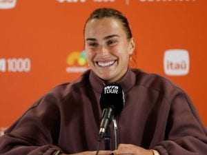 Sabalenka confessa: “Insulto in portoghese così non mi capiscono”. Ora però dovrà stare attenta