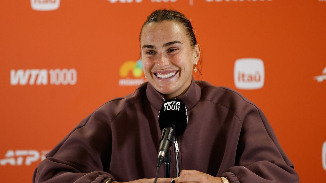 Sabalenka confessa: "Insulto in portoghese così non mi capiscono". Ora però dovrà stare attenta