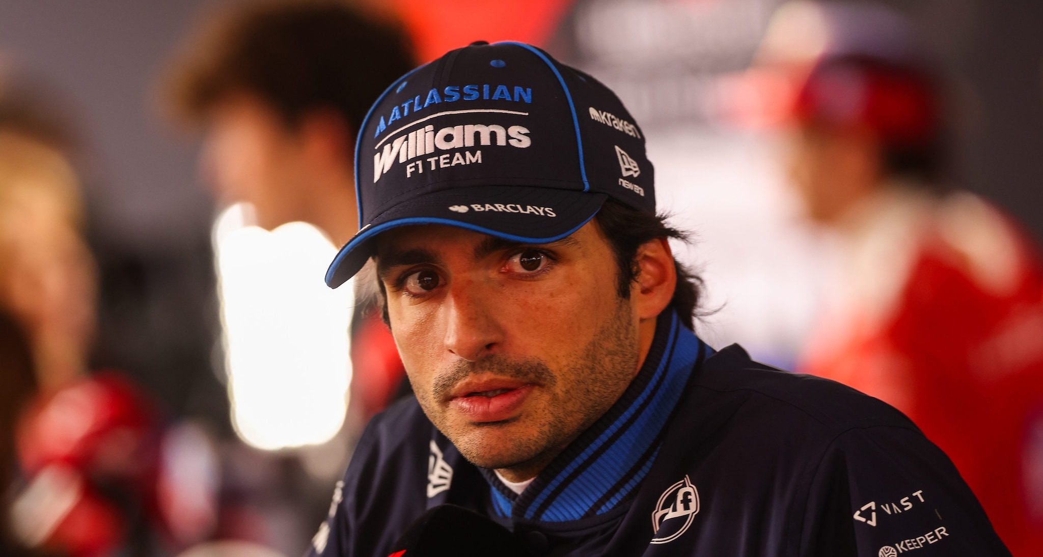 Sainz svela la sua paura nella nuova F1: "Prima o poi ci sarà un incidente terribile a 340 km/h"