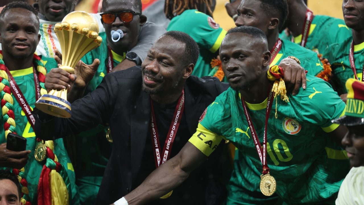 Il Senegal non vuole restituire il trofeo della Coppa d'Africa al Marocco né i soldi incassati