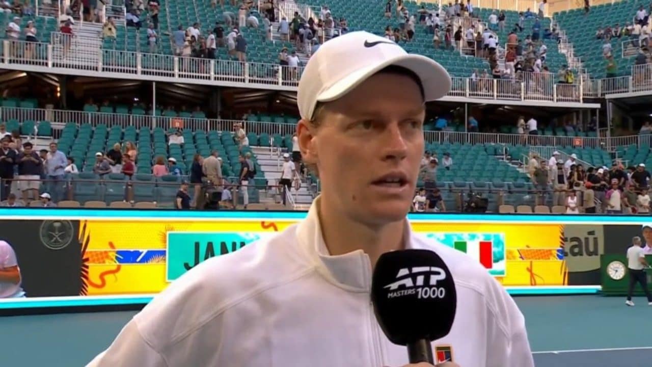 L'autocritica di Sinner dopo la vittoria su Michelsen: "Devo migliorare per vincere questo torneo"