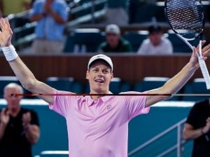 Capolavoro Sinner a Miami: piega Lehecka, vince il Sunshine Double e si avvicina ancora ad Alcaraz