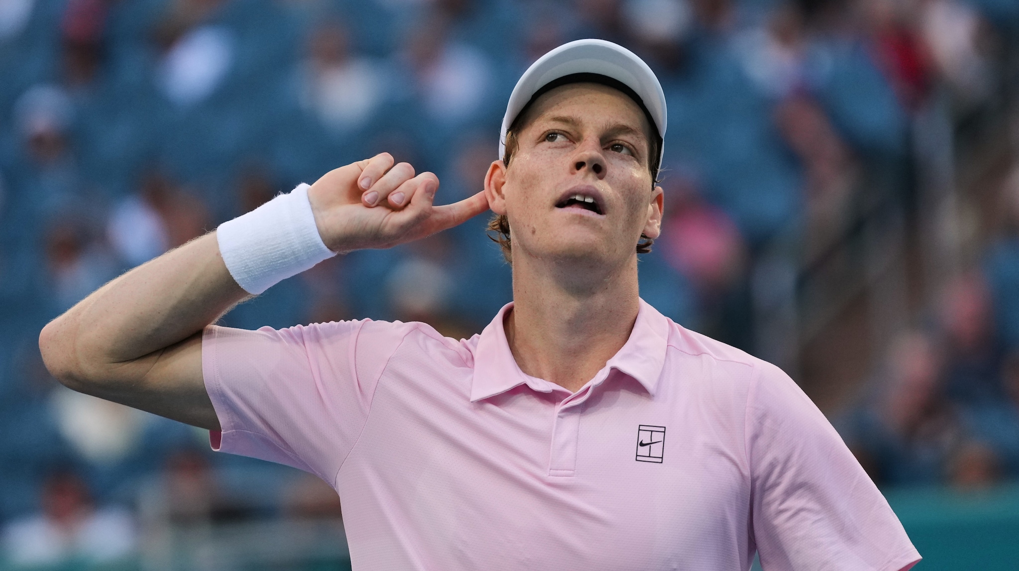 Jannik Sinner e la mentalità dei campioni: "I record non contano, conta vincere la partita"