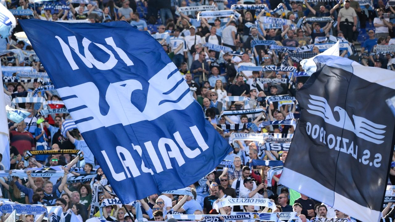 Lazio-Milan con i tifosi laziali allo stadio "per l'ultima volta in stagione": niente derby e Inter?