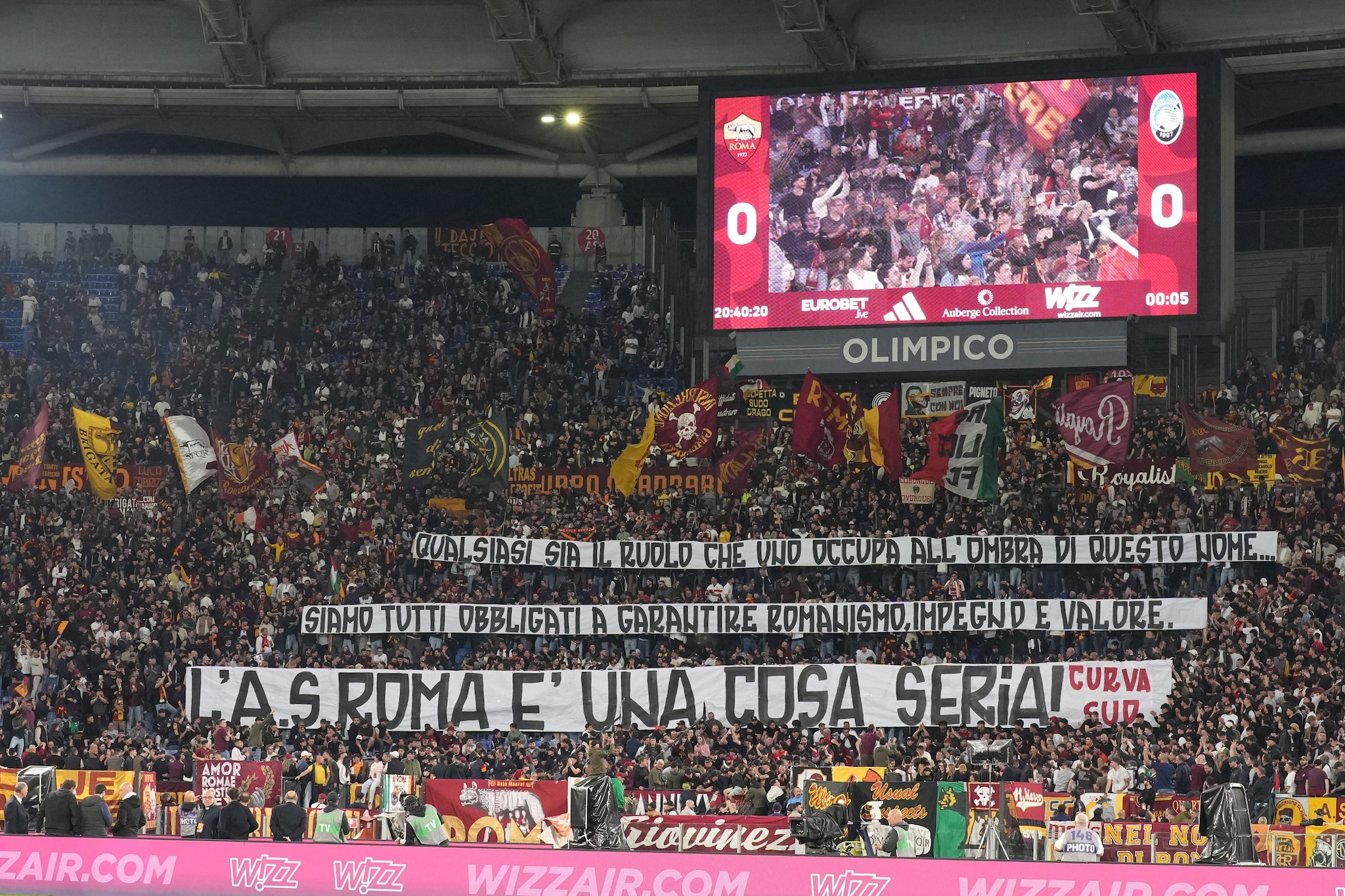 La "risposta" dei tifosi della Roma alla querelle tra Gasperini e Ranieri