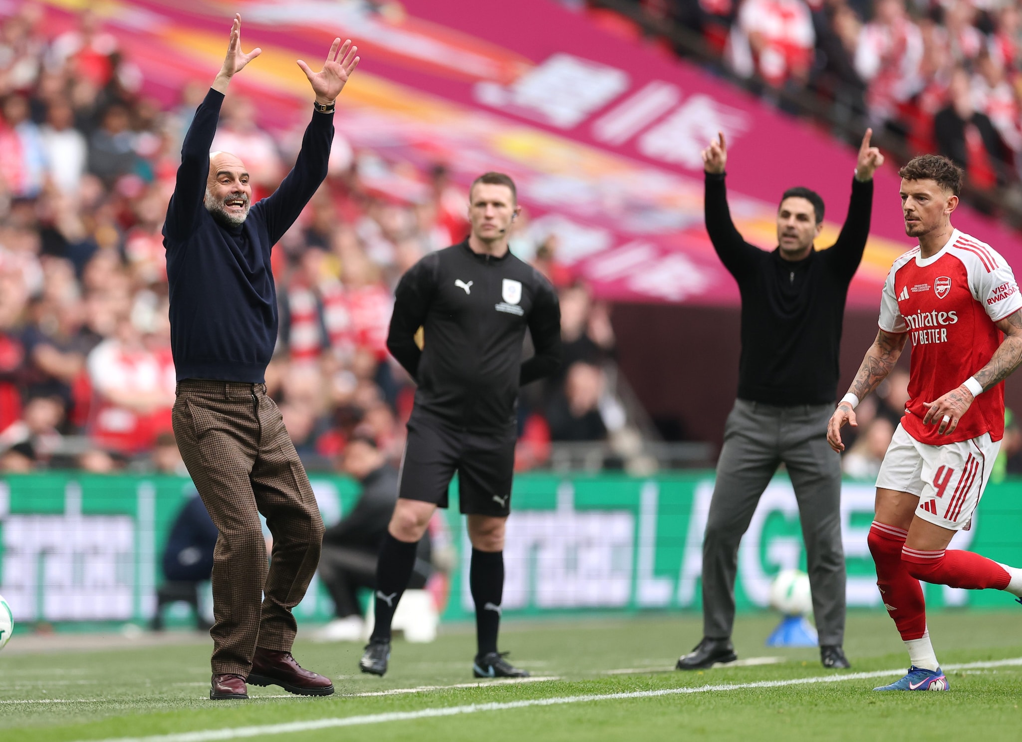 Guardiola e Arteta nell’ultima sfida di marzo in Carabao Cup.