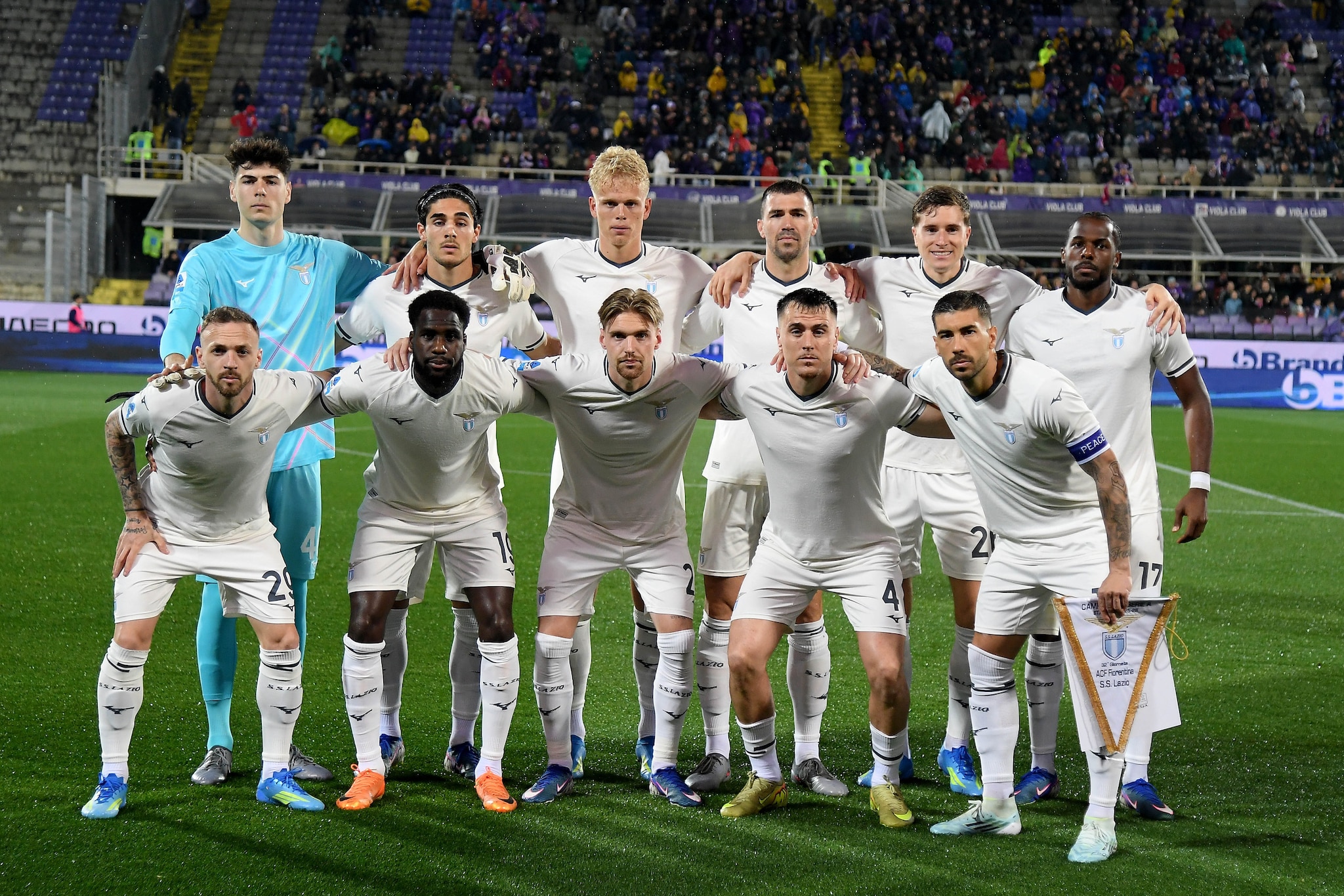 La Lazio scesa in campo questa sera contro la Fiorentina.