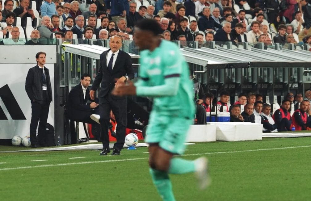 Spalletti vede Lucumì applaudire Conceicao e si infuria.