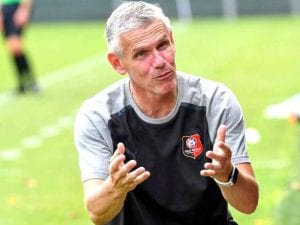 Sebastien Tambouret, ex tecnico del Rennes, squalificato per 6 mesi: “Atteggiamento intimidatorio”