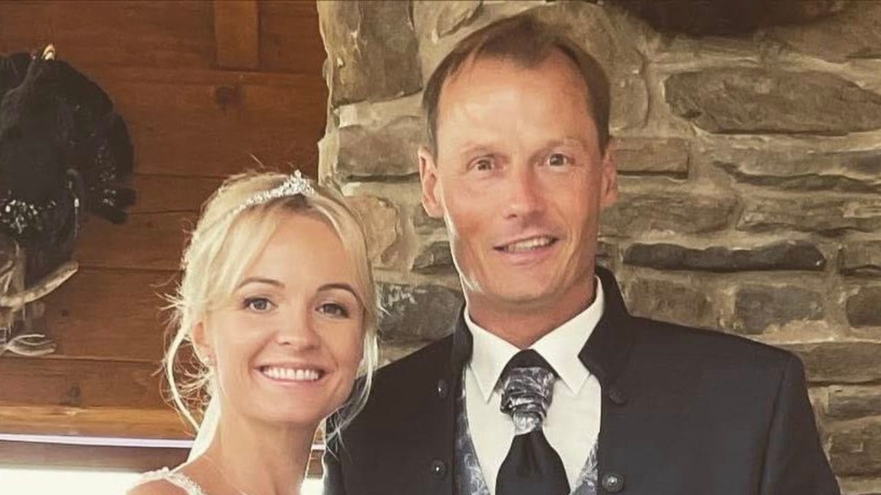 La moglie di Manninger gli dice addio dopo la morte: "Avevamo una vita così perfetta, non lo meritavamo"