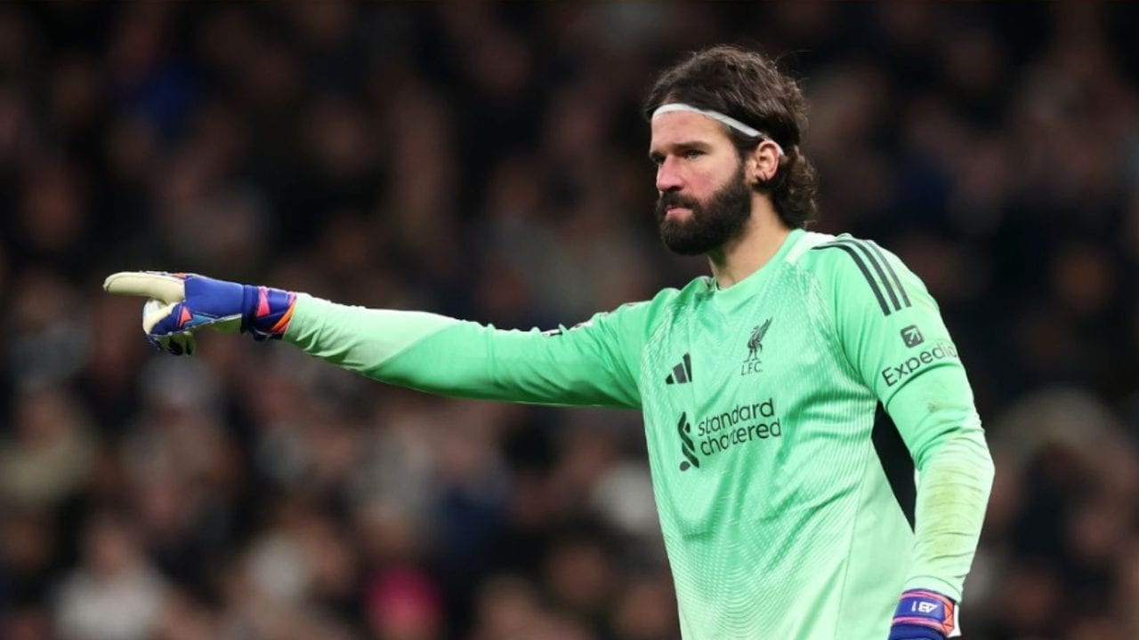 Il portiere brasiliano sembra prossimo alla firma di un triennale con la Juventus.