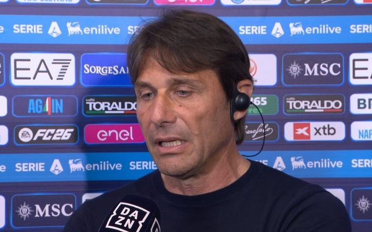 Napoli, Conte e l'aut aut di De Laurentiis sulla Nazionale: "Del mio futuro parlo solo faccia a faccia"