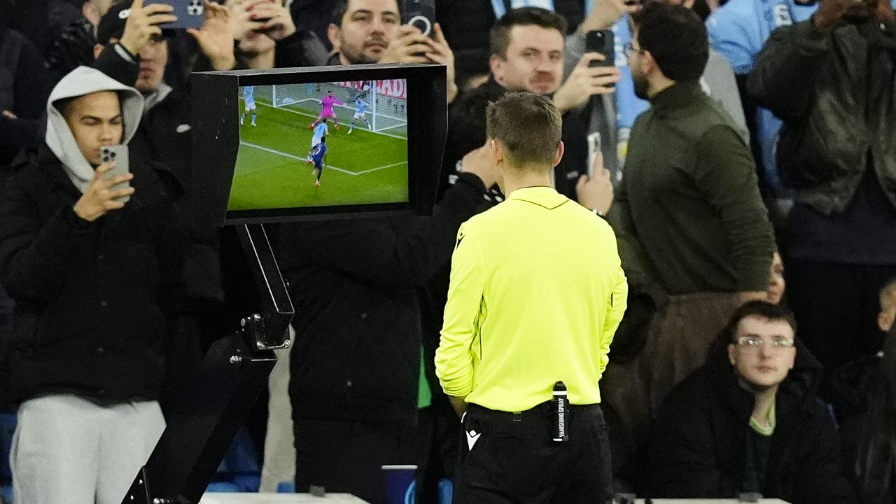 Scommesse su VAR e rigori in Serie A e B, le interferenze citate nell'inchiesta hanno avuto impatto sull'esito