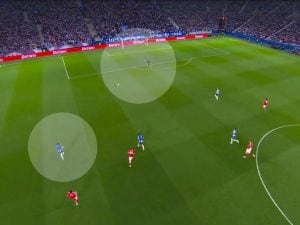 La serata nera di Fernandes del Porto in Europa League: autogol assurdo e infortunio in 6 minuti