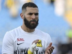Benzema fa un paragone impietoso tra PSG e Real Madrid: “Nessuno fa capricci, per questo vincono”
