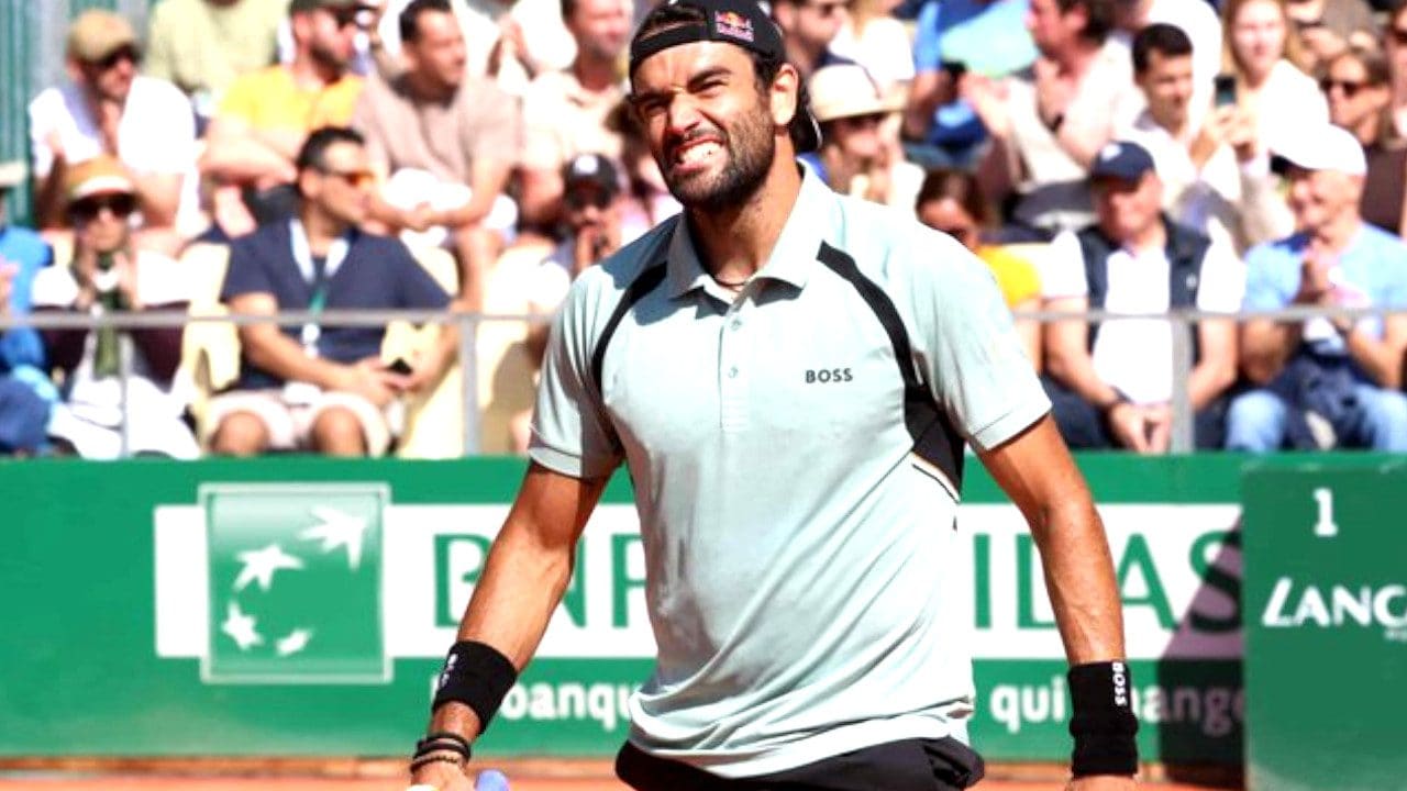 Lo sfogo di Berrettini davanti al papà durante il match con Fonseca: "Oggi servo come mio padre"