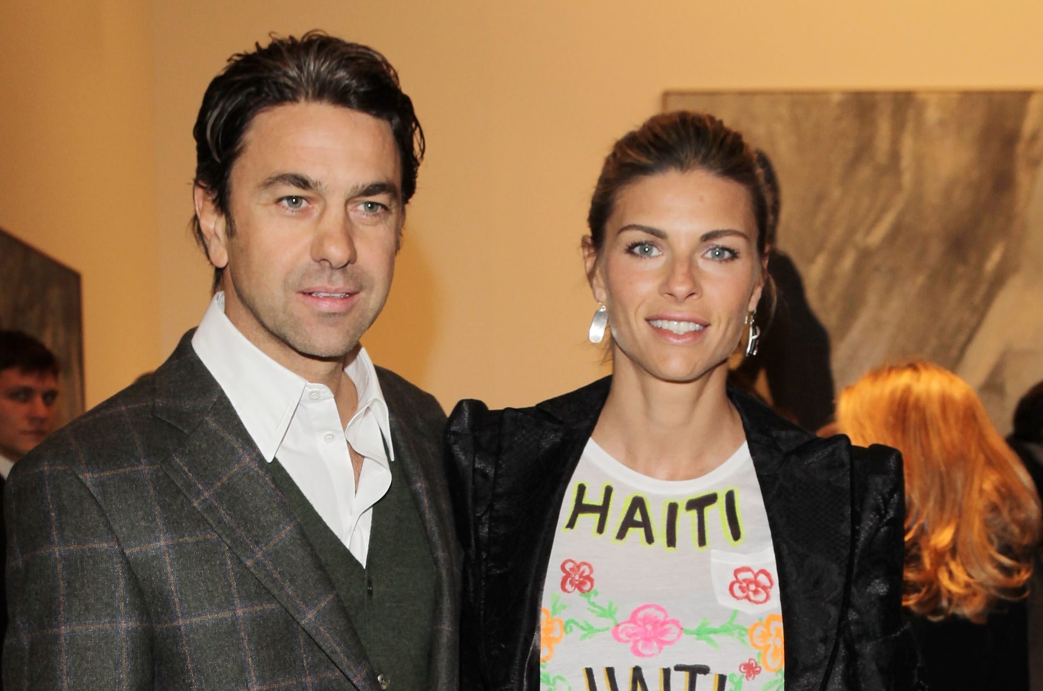 Costacurta nel 2010 assieme all’attuale moglie, Martina Colombari, sposata nel 2004: stanno assieme dal 1996