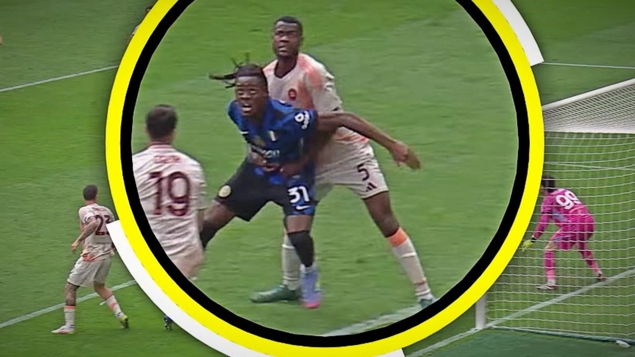 Inter-Roma e il rigore su Bisseck, mancano 50 secondi dall'audio della sala VAR mandato in onda